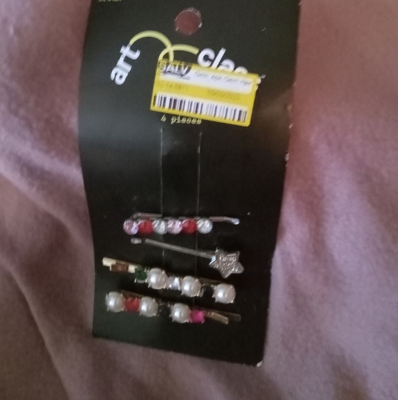 Assorted hair pins - Picture 2 of 4